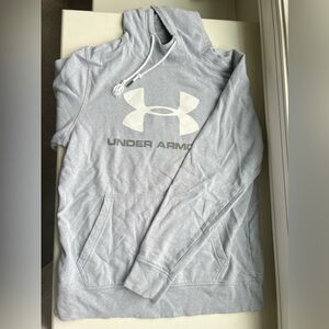 Deal of the Day!
Under Armour Men’s M Gray Hoodie